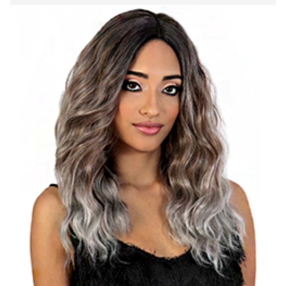 NWT! MOTOWN TRESS - Jess